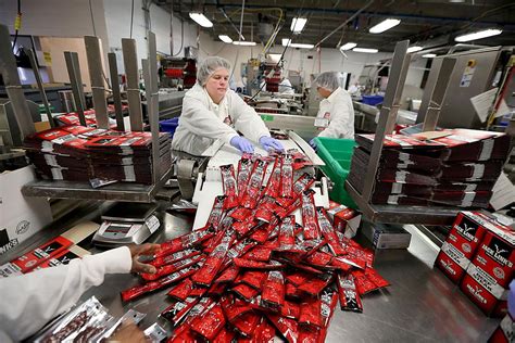 how are jack links made factory cooking temperature